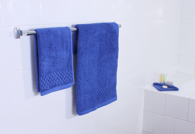 Actil Down Under Royal Towel Large-0