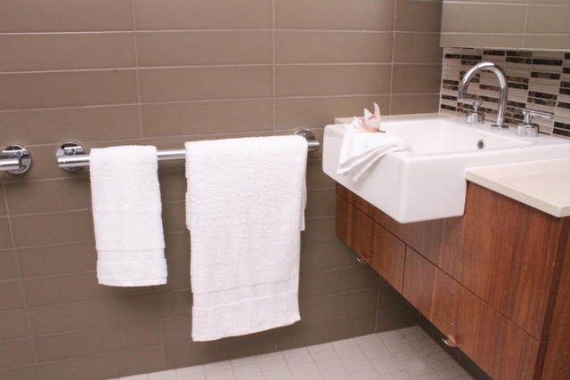 Actil Super Deluxe Hand Towel-0